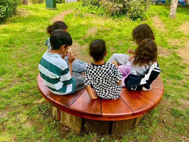 eco-art bench
